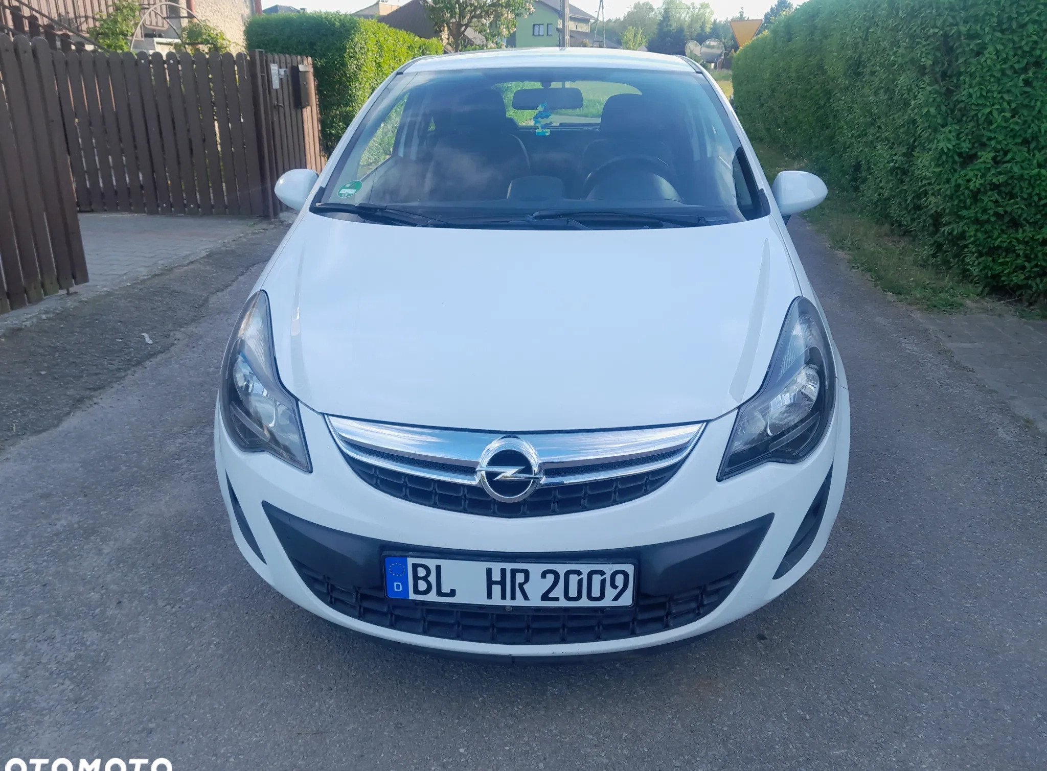 Opel Corsa cena 17950 przebieg: 99500, rok produkcji 2014 z Krynki małe 497